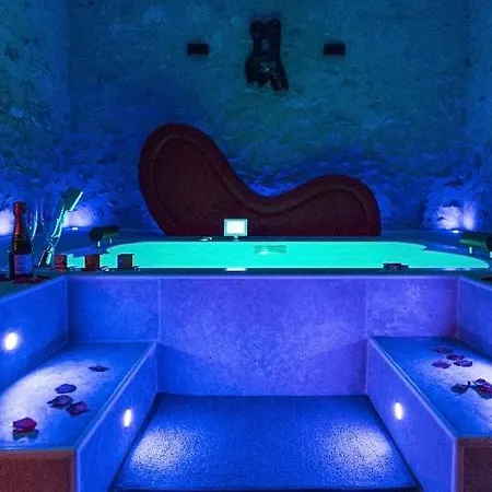 L'Indiscrete Love Room - Hammam-Sauna-Spa Saint-Cyr-sur-Loire Exterior photo